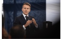 突发！马克龙宣布：法国海军在大西洋拦截一艘从俄罗斯驶出的油轮！泽连斯基发了600多封信向美求援，美国国会和白宫都没回应