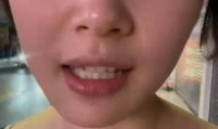 “失联”的19岁少女露面，自称曾遭侵害，父亲否认