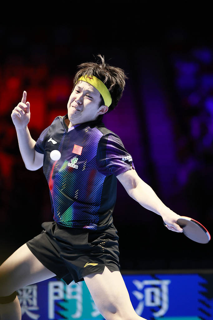 孤军奋战!王楚钦战胜小勒布伦,挺进乒乓世界杯八强